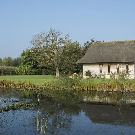 Holiday home Sint-coryn *