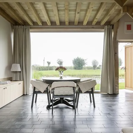 Sint-coryn Holiday home *