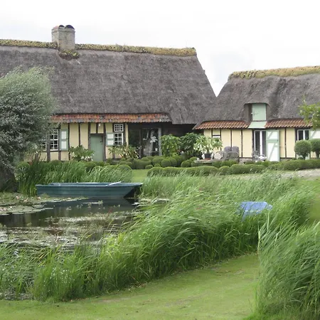 Holiday home Sint-coryn *